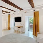 La Casa Del Bosco - Two Floors Home Apartment *