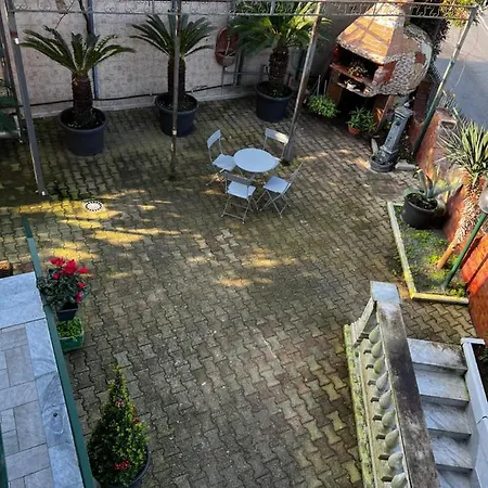 La Casa Del Bosco - Unique Two Floors House With Garden * Neapol