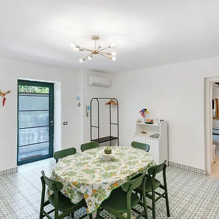 La Casa Del Bosco - Two Floors Home Apartment
